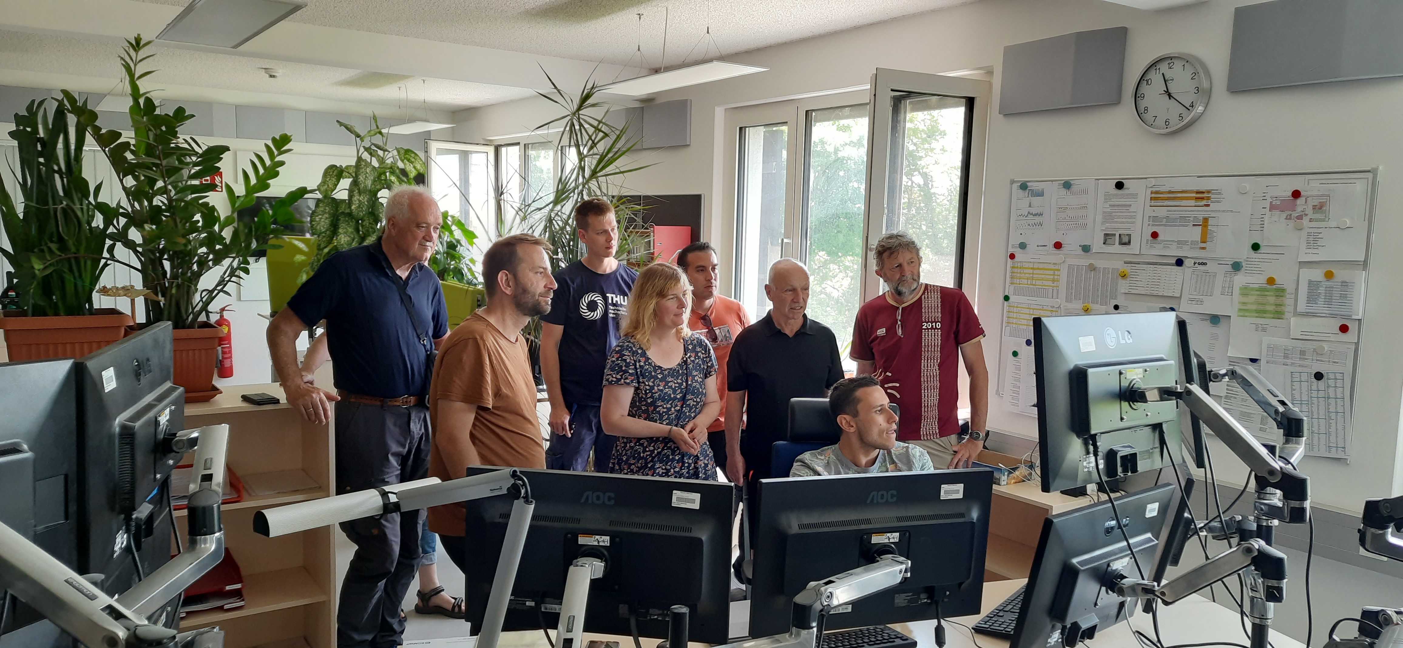Besuch im Operation Center der GeoSphere